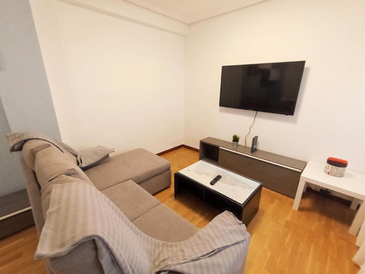 Apartamento Tito Oviedo 621A ภายนอก รูปภาพ