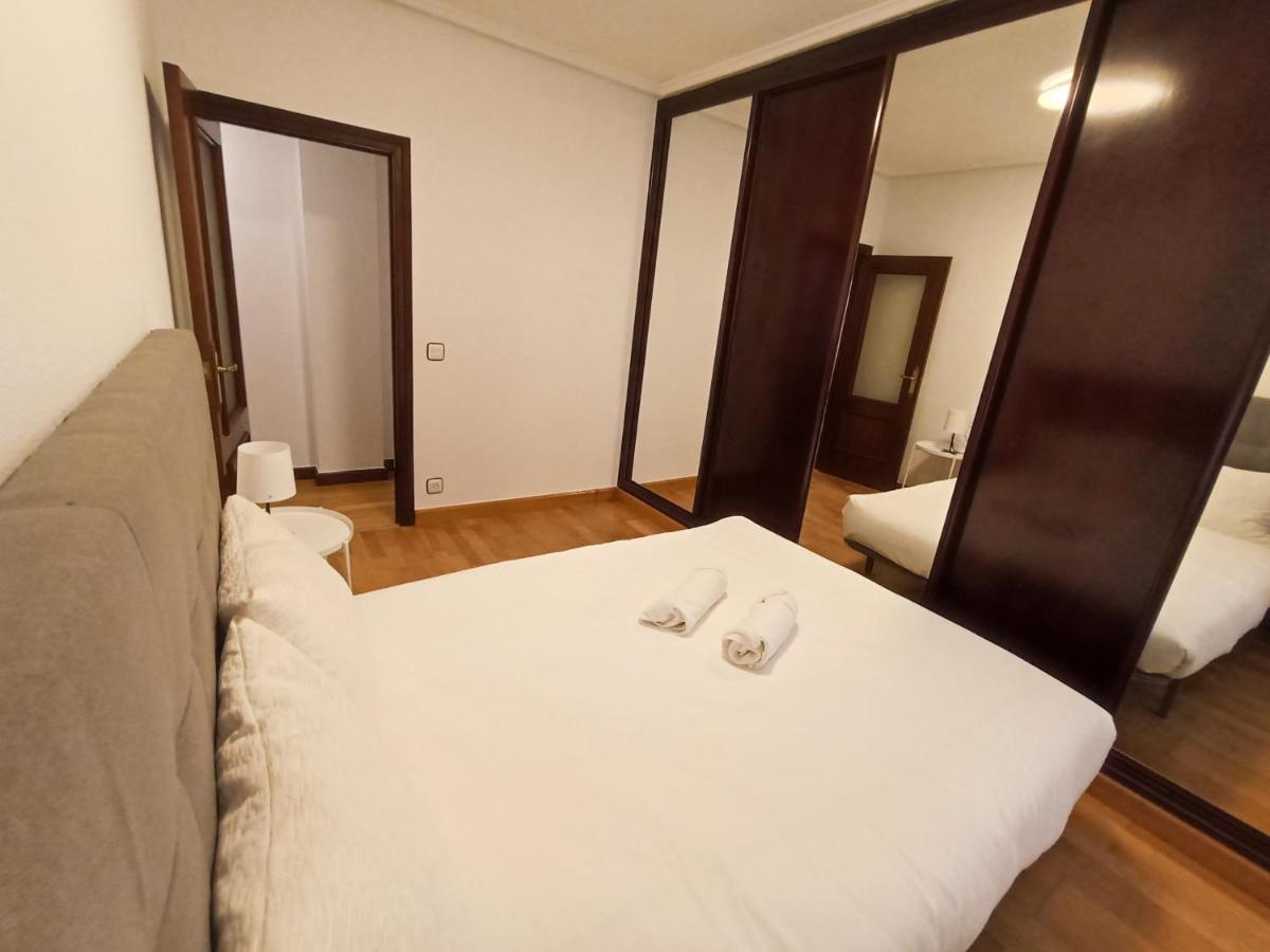 Apartamento Tito Oviedo 621A ภายนอก รูปภาพ